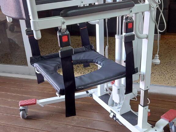 Custom Foot-rest for lifter