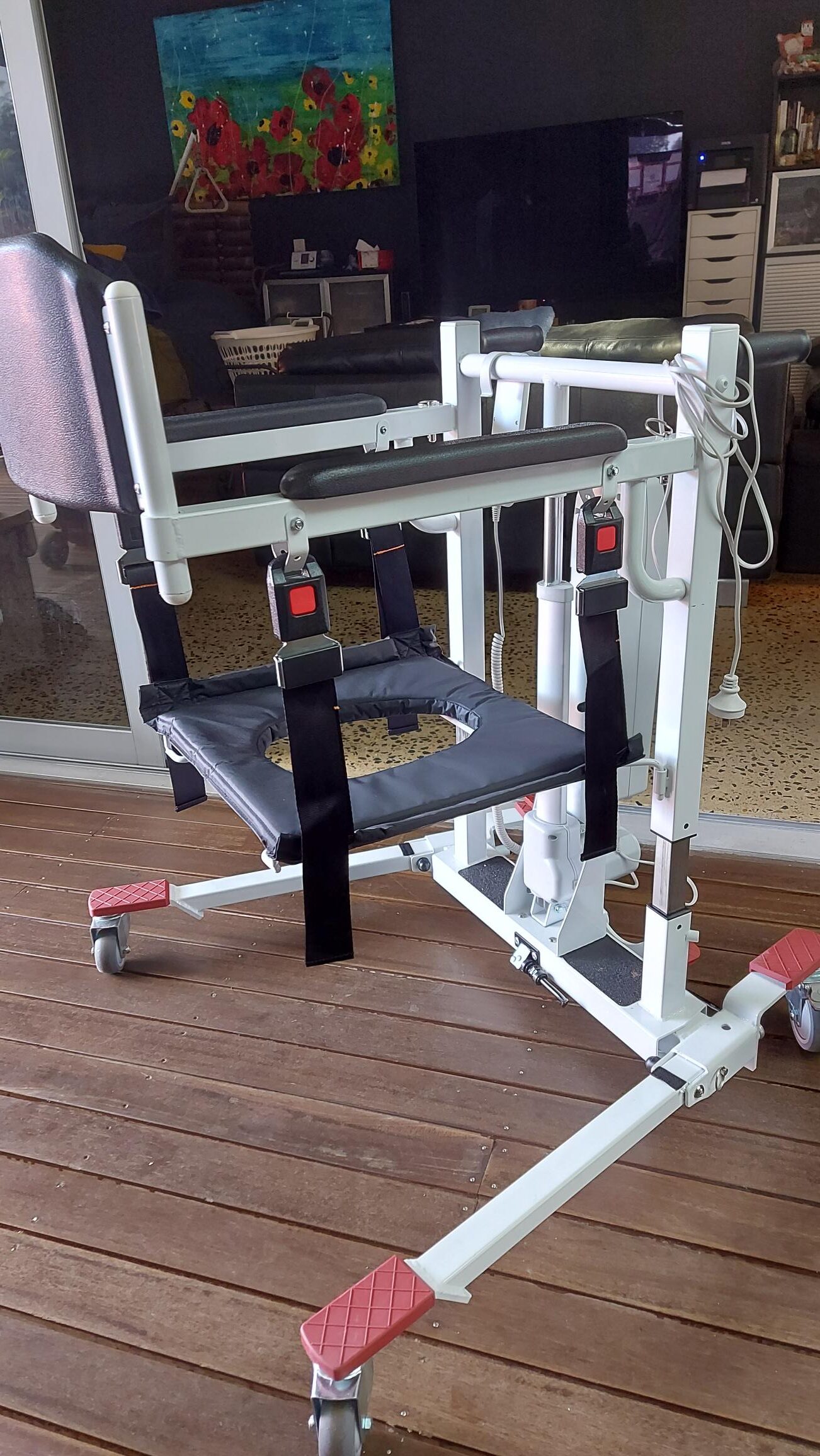 Custom Foot-rest for lifter - TADSA