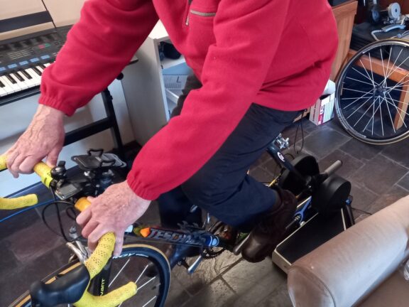 Cycle Modified with Mounting Mechanism