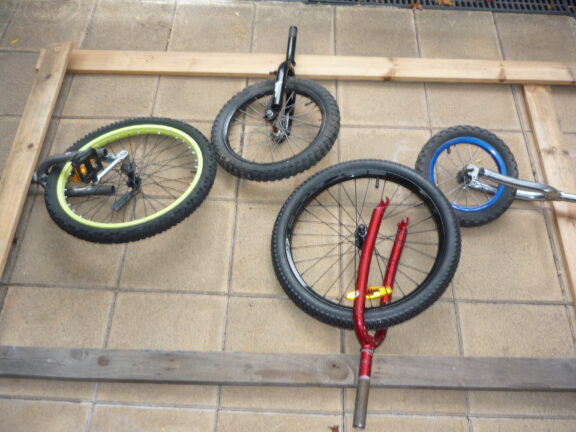 COG- Wheels Brain Builder